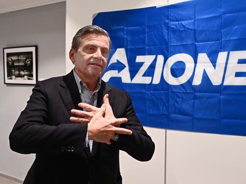 Tajani insiste per un civico. Calenda rilancia Cottarelli. e boccia le primarie del Pd