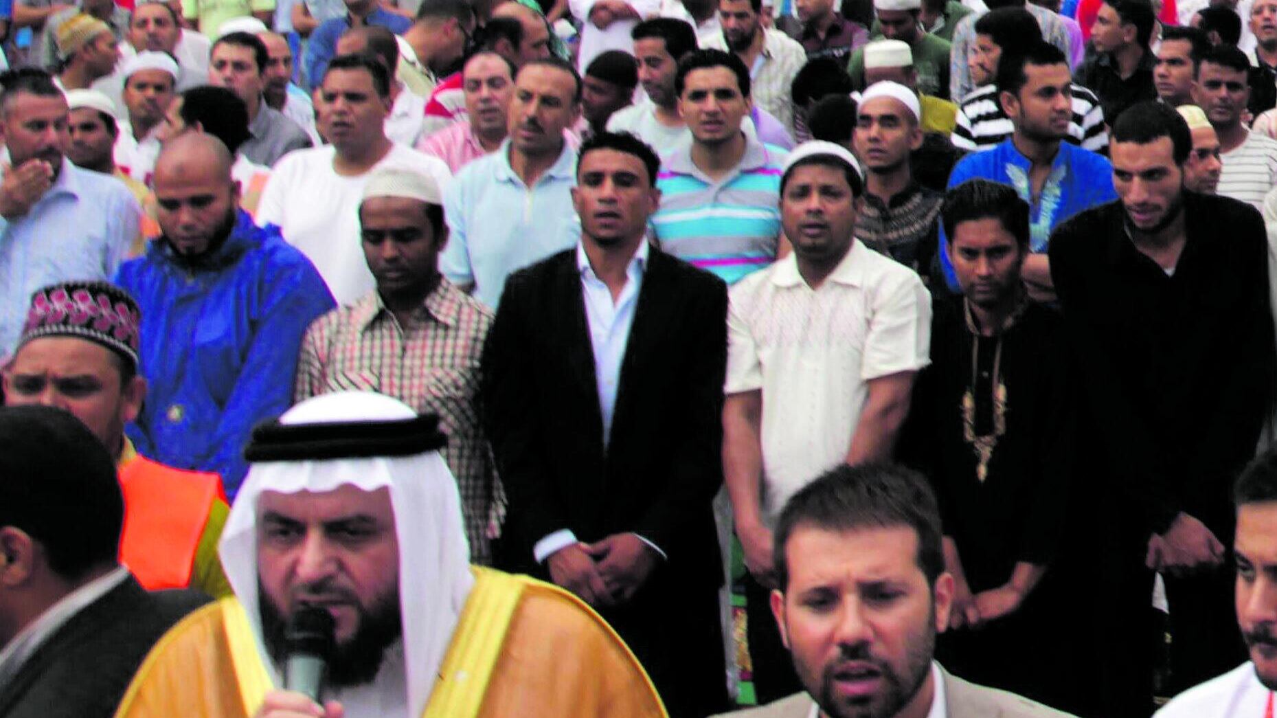 Ucoii e imam ora ci minacciano. "Islamofobi, vanno fermati"
