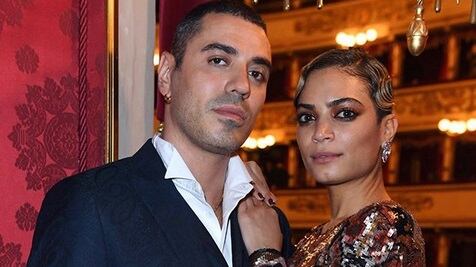 Elodie e Marracash a La Scala, il web boccia il loro look: "Inadeguati"