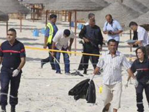 Tunisia, attentato in due hotel a Susa