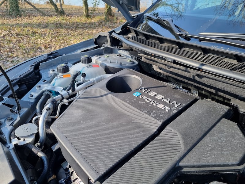 Nissan Qashqai e-Power, guarda le foto 20