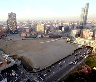 Il campo di grano ​spunta a Porta Nuova 7