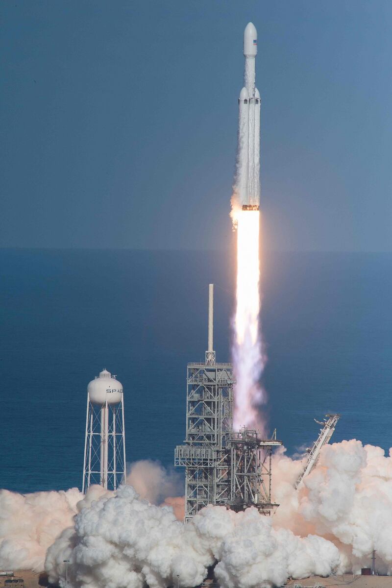 Parte il bus spaziale di Space X 4