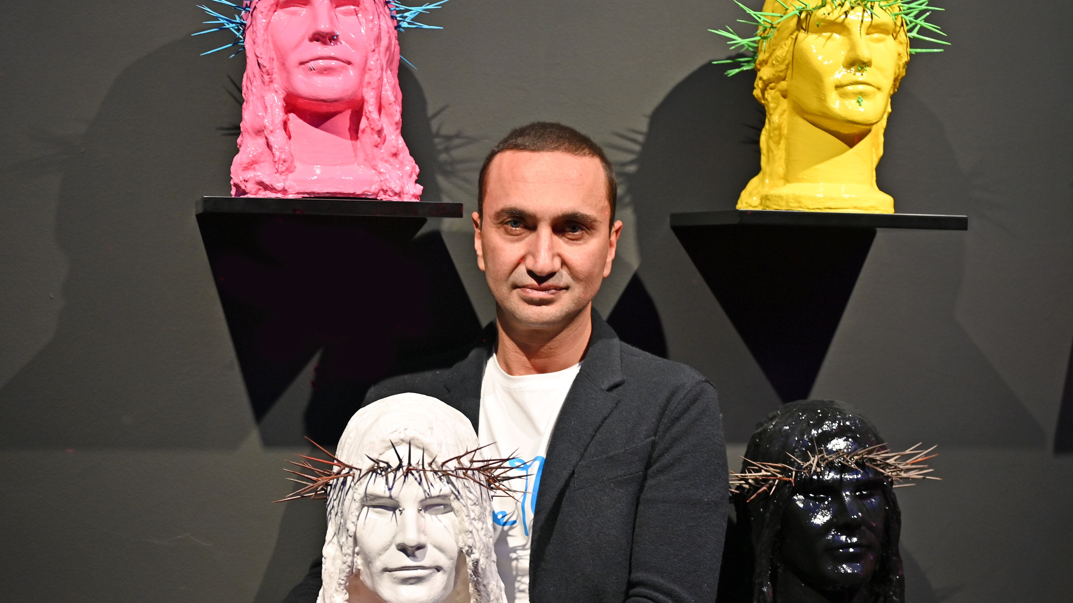 Howtan Re porta “Holy Pop” a Casa Sanremo Chateau d’Ax PALAITALIA Enit, in mostra sei opere della collezione
