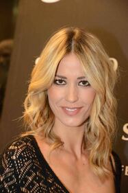Elena Santarelli, trasparenze a Milano 1