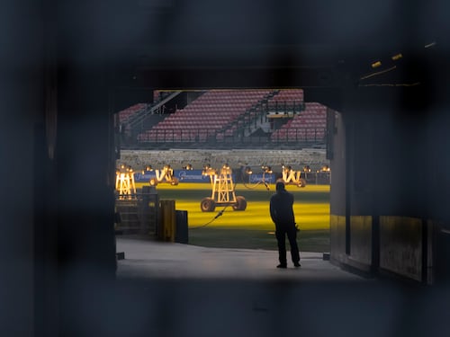 Milan, via al nuovo stadio. Ma il trasloco a San Donato nasconde un assist all'Inter