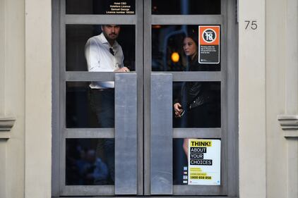 Attacco con coltello a Sydney: morta una donna 7