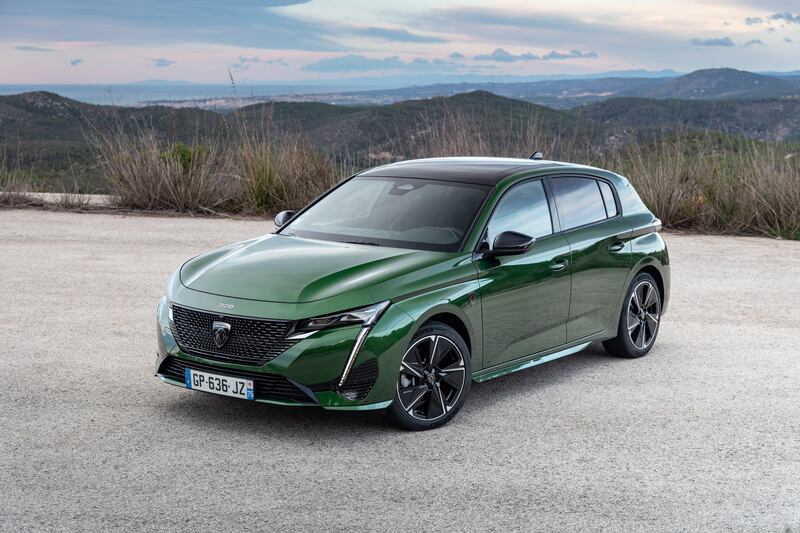 Peugeot e-308, guarda la gallery 2