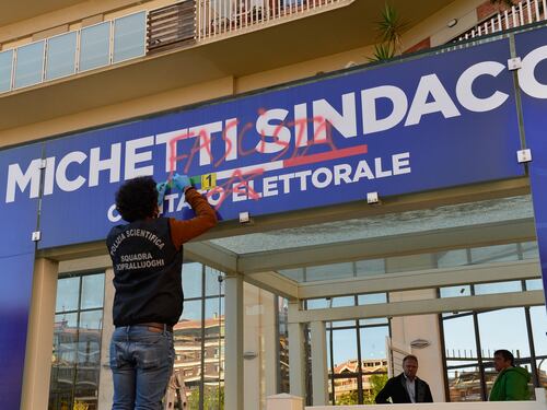 Minacce brigatiste e sede devastata. Mesi di aggressioni al centrodestra