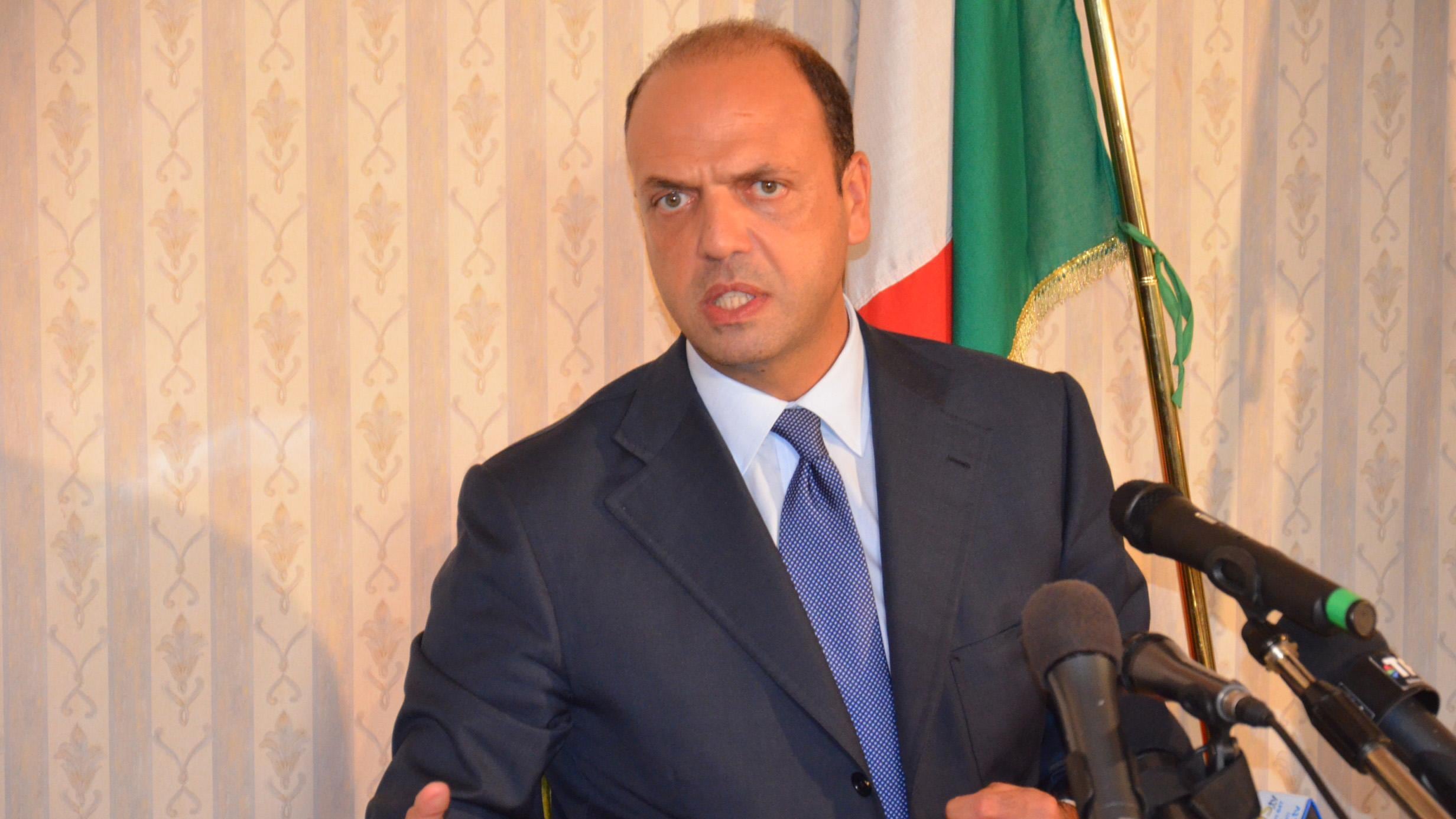 Alfano e Marina riportano la pace