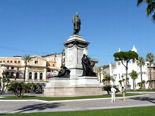 Roma, notte di risse tra "pariolini" e "coatti"