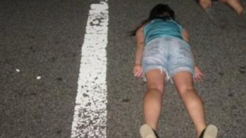 Nuova sfida estrema tra i giovani. Si chiama "Planking Challenge"