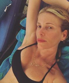 Alessia Marcuzzi seducente in bianco e nero  3