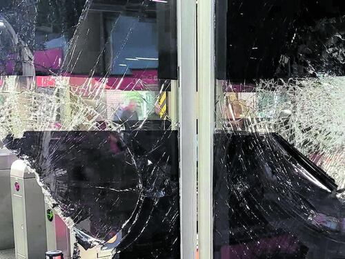 Straniero devasta postazione Atm. Il sindacato: "Troppe aggressioni. Serve subito un piano di sicurezza"