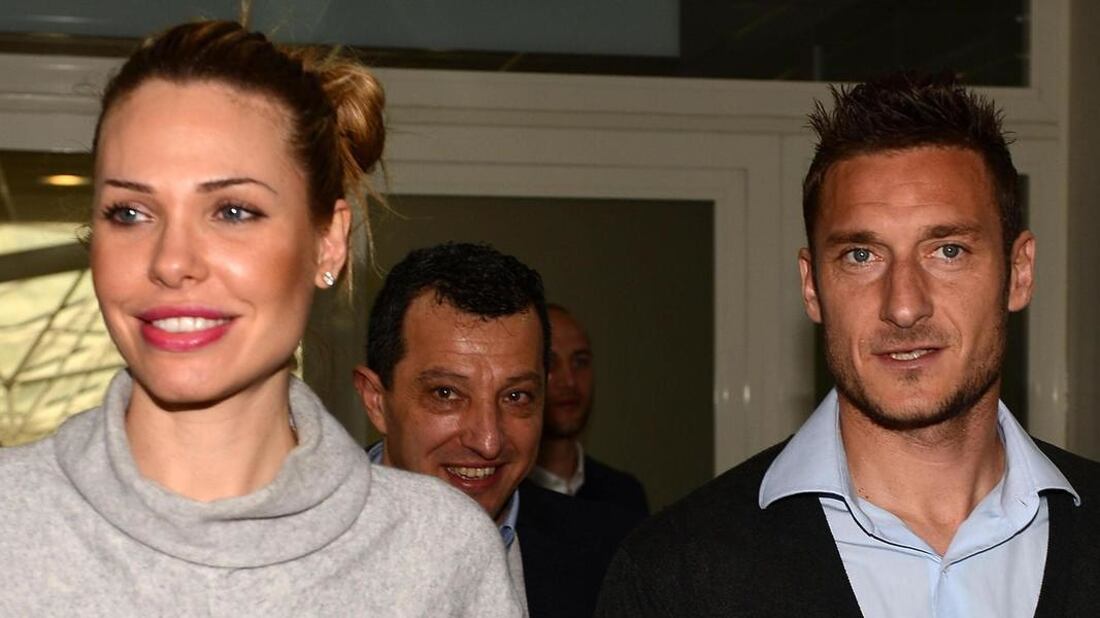 L'accordo tra Totti e Ilary c'è già: "Assegno mensile a diversi zeri"
