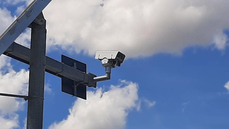 Autovelox, la distanza dalla segnaletica può annullare la multa