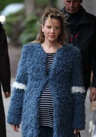 Bridget Jones mamma: Renée Zellweger col pancione sul set 33