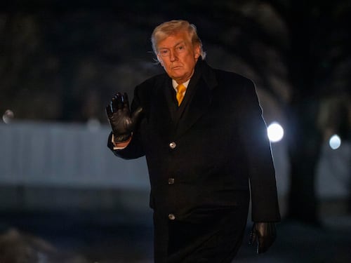 Trump azzera la scienza green dell'era Obama (e spegne Cuba)