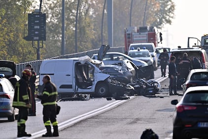 Le immagini dell'incidente di Bergamo: 2 morti e un ferito gravissimo 7