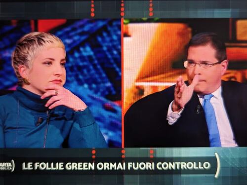 "Fatevi i c... vostri". Capezzone a valanga sui fanatici green