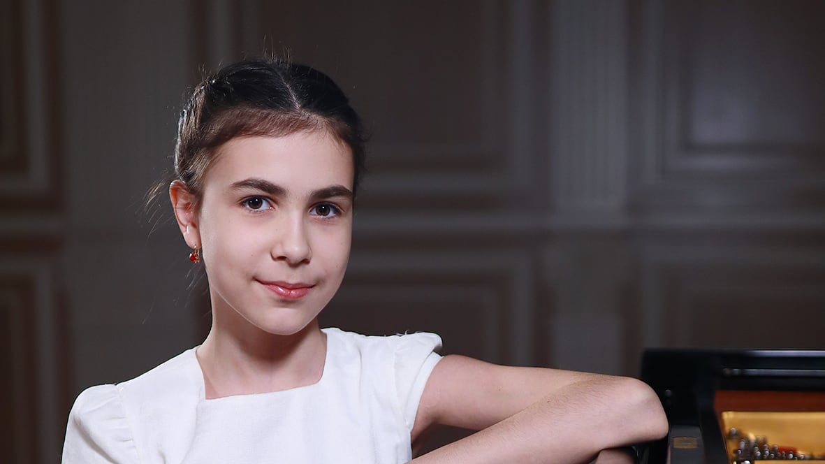 Alexandra, l'enfant prodige del piano apre la stagione del Lac di Lugano