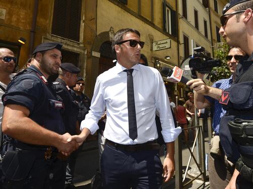Governicchio o voto anticipato? Il Pd rischia di spaccarsi nello scontro Renzi-Letta