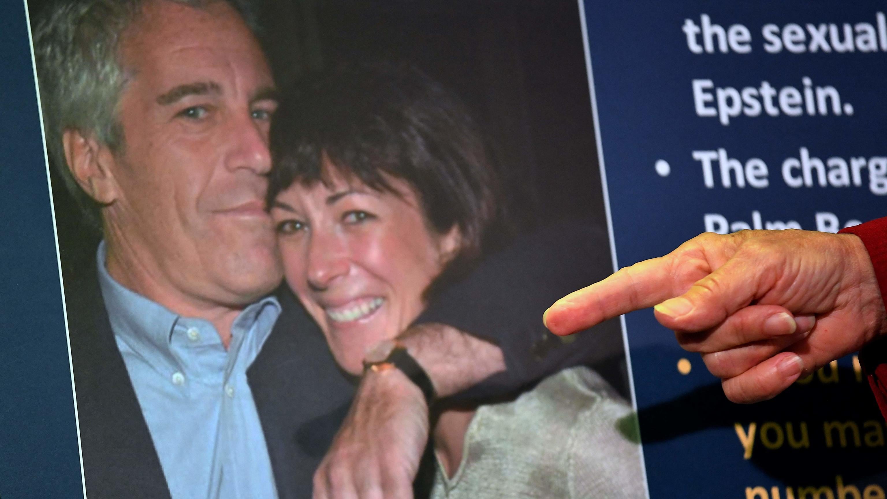 L'intervista all'ex di Epstein: "Non credo si sia suicidato. Trump? Sempre un gentiluomo. Non esiste una lista clienti"