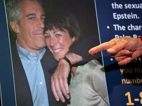 L'intervista all'ex di Epstein: "Non credo si sia suicidato. Trump? Sempre un gentiluomo. Non esiste una lista clienti"