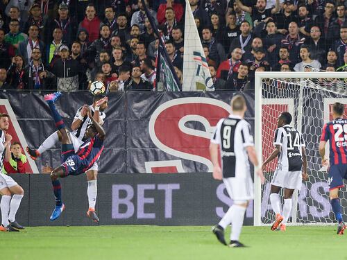 Il Crotone è insensibile e ferma la Juventus Simy, gol alla Ronaldo