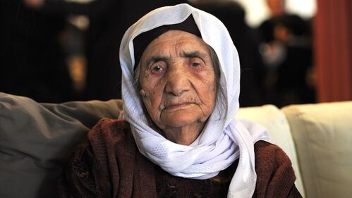 Rifugiata siriana di 107 anni riunita ai familiari in Germania 7