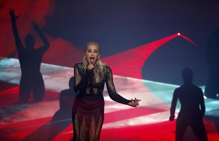 American Music Awards, i look più sexy 3