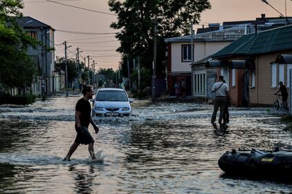 Allagamenti ed evacuazioni: Kherson in ginocchio dopo il bombardamento della diga 5
