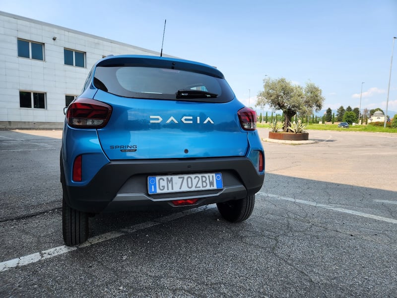 Dacia Spring: guarda tutte le foto 13