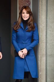 Kate Middleton, bella e glam in blu in Scozia 54