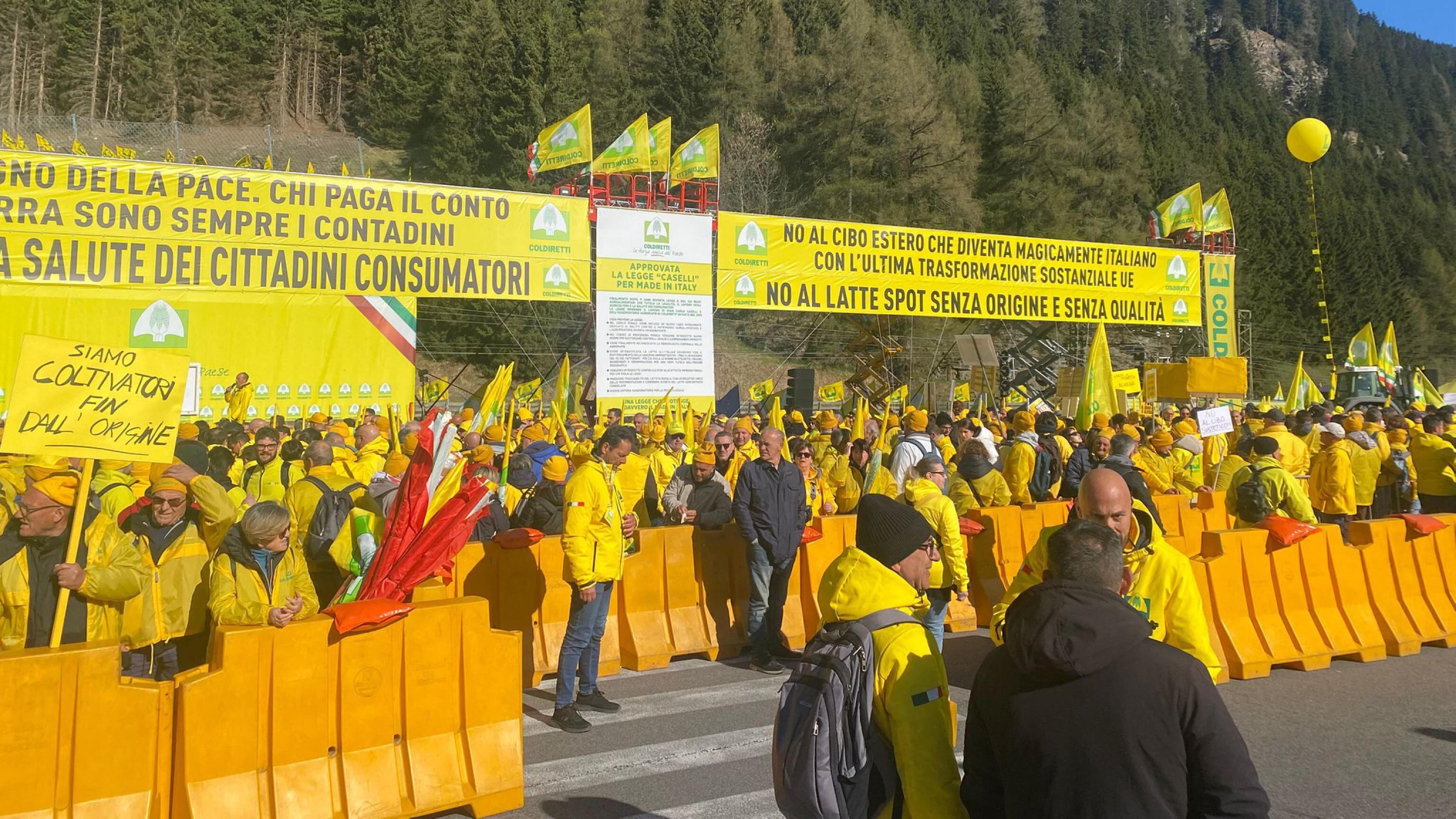 Coldiretti: "Barricate sul Made in Italy"