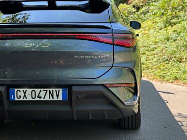 BYD Sealion 7: la gallery del nuovo suv coupè cinese 8