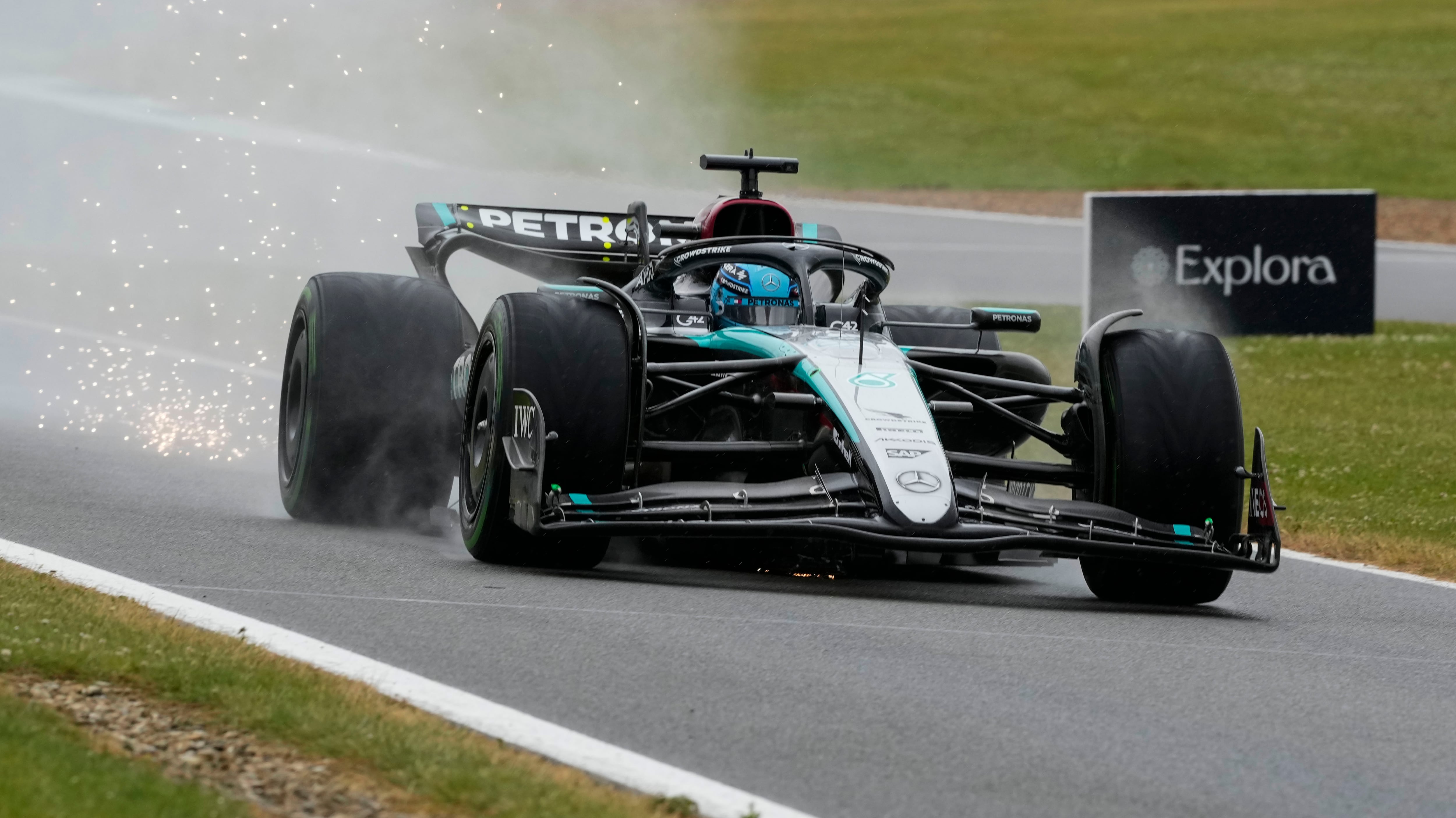 Russell-Hamilton, la Mercedes si è ripresa la scena