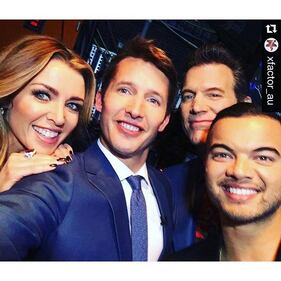 Dannii Minogue, la bellezza è di famiglia 5