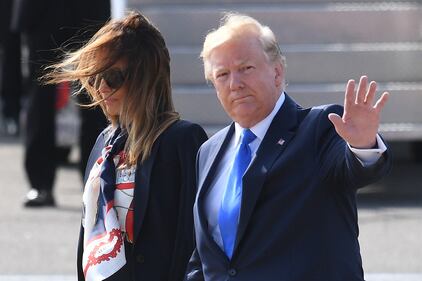 Il Presidente Trump e la First Lady arrivano in Inghilterra per gli incontri ufficiali 6