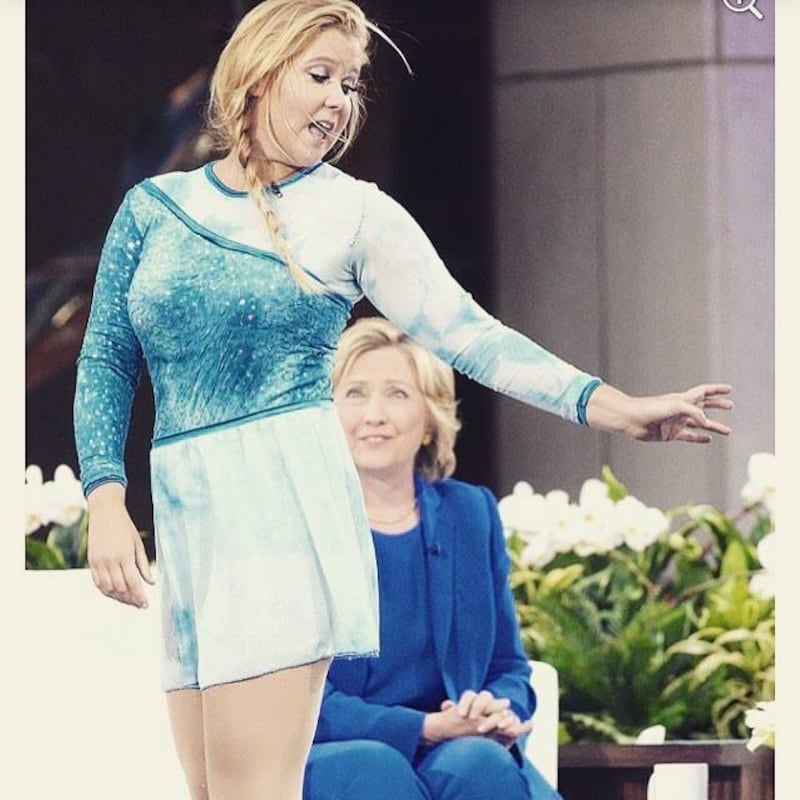 Amy Schumer, curvy col sorriso: foto 5