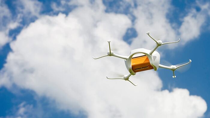 Il drone, ultimo pericolo sulla testa dello sport