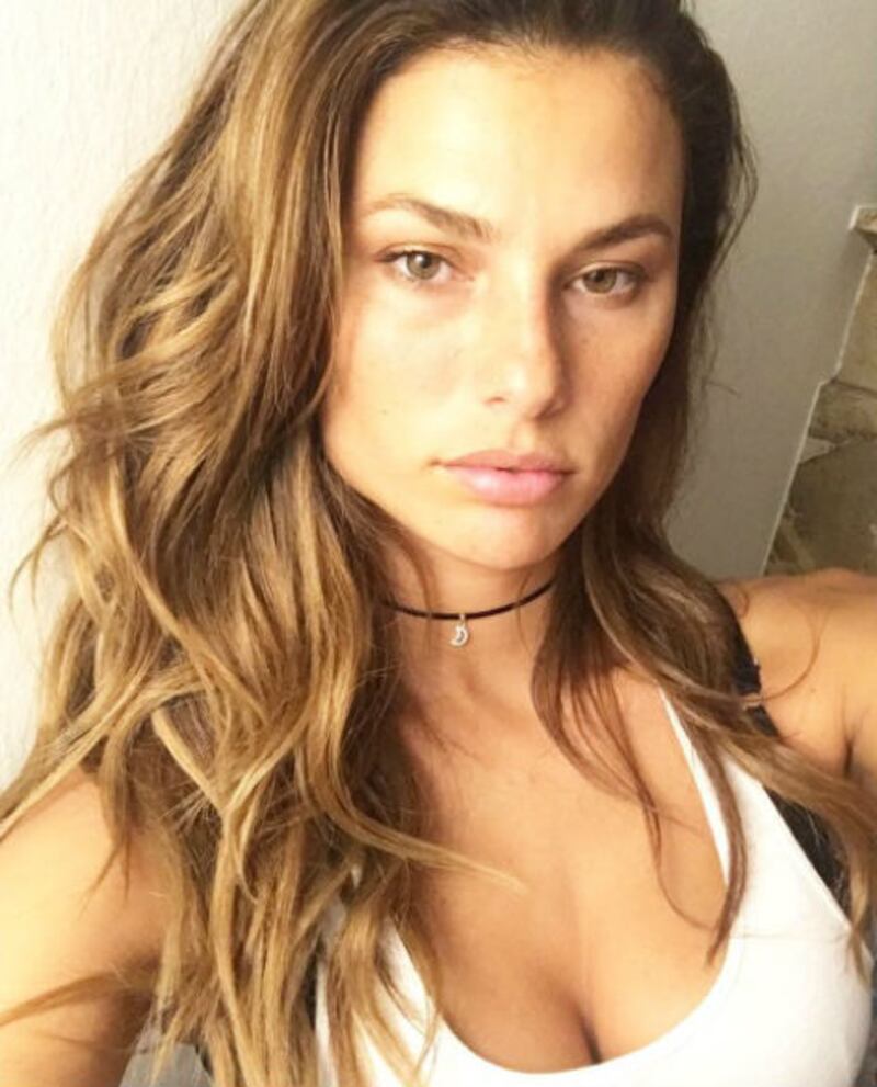 Dayane Mello, Desirèe Popper e Stefano De Martino 26