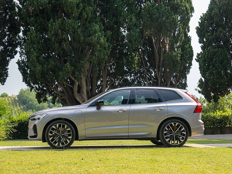 Volvo XC60 Plug-in MY2026