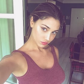 Belen Rodriguez ed Elena Santarelli, sexy coppia per Paolo Bonolis all'Arena di Verona 9