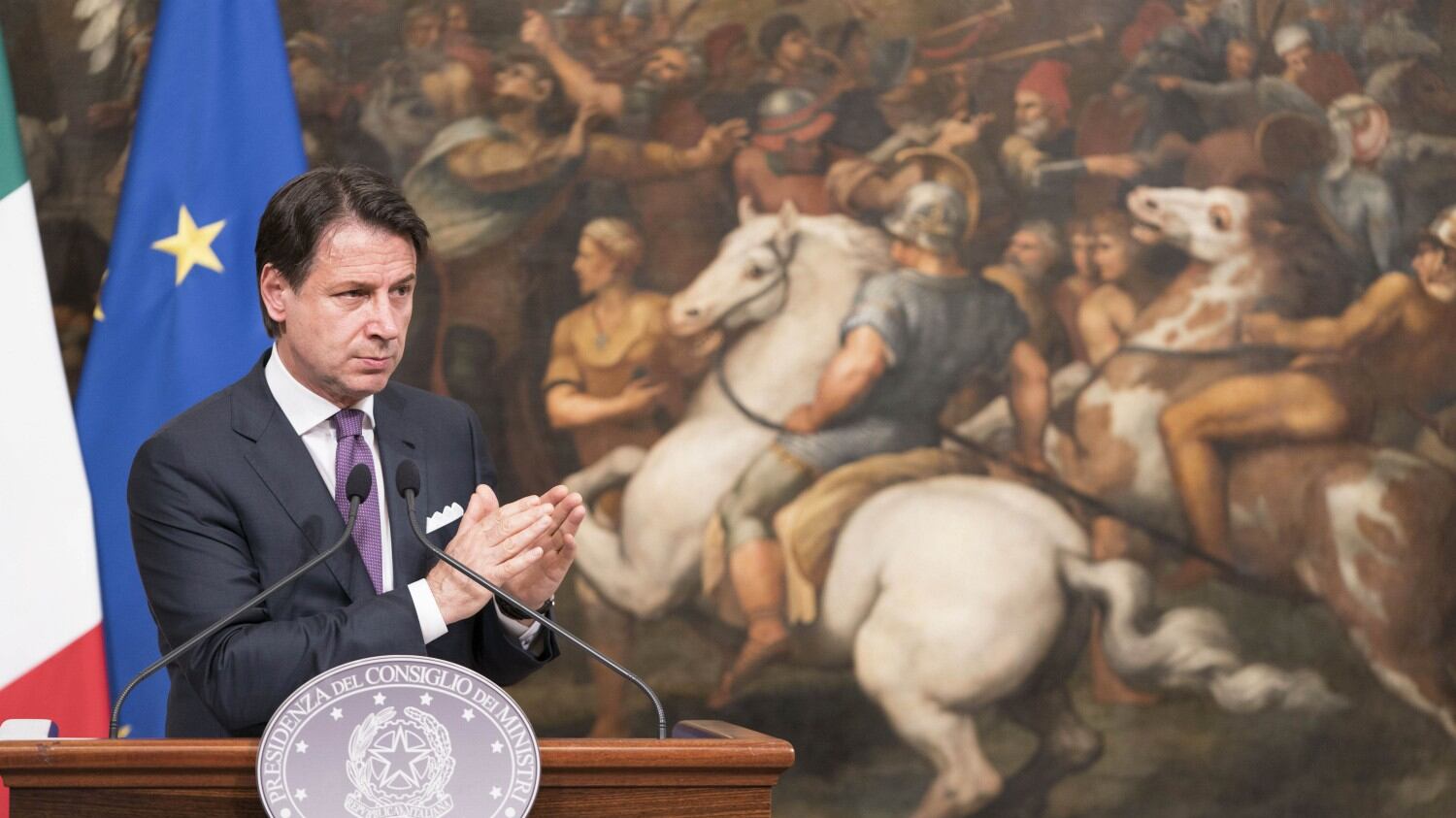 Conte gioca all'equilibrista tra assestamento e autonomia