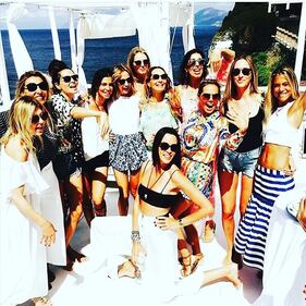 Claudia Galanti: tutte le foto "incriminate" della vacanza a Capri 12