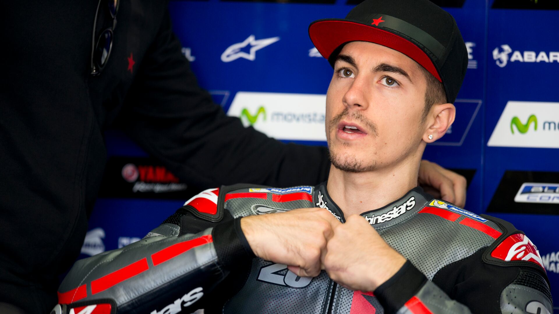 Yamaha, pugno duro: Vinales via subito