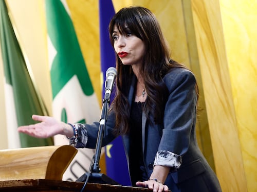 Umbria, case popolari agli immigrati: bocciato il piano della sinistra