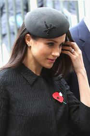 Meghan Markle affettuosa con la Royal Family 7