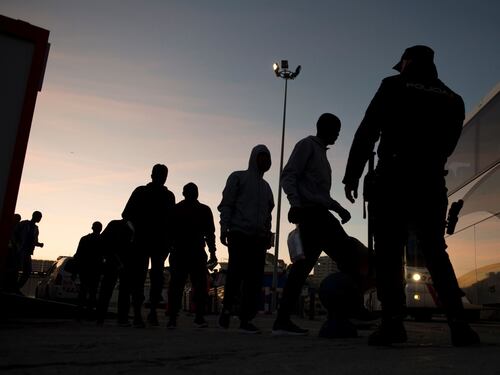 Centri migranti "lager" a Prato: ai domiciliari la presidente